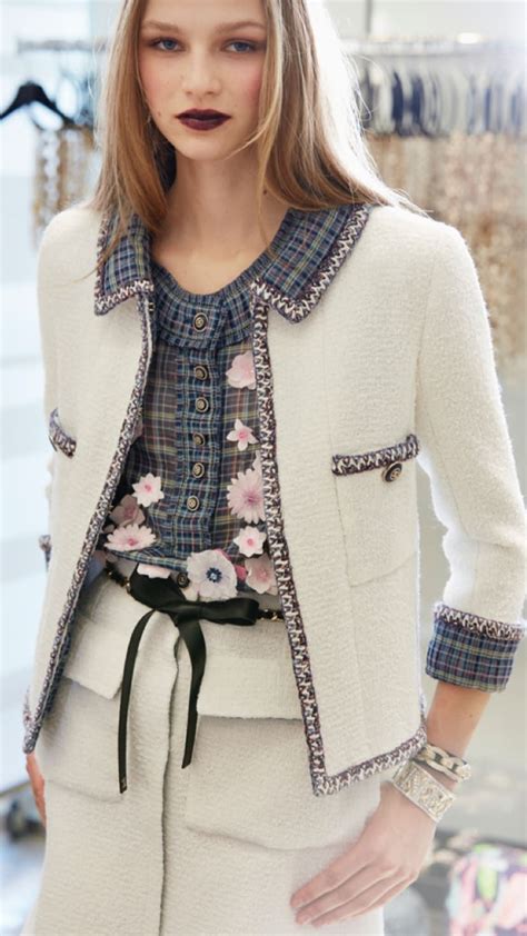 blazer tipo chanel|chanel ready to wear jacket.